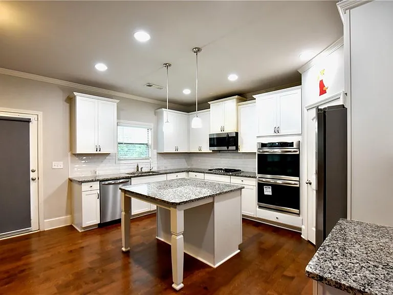 4358 Mantova Dr — Photo 5