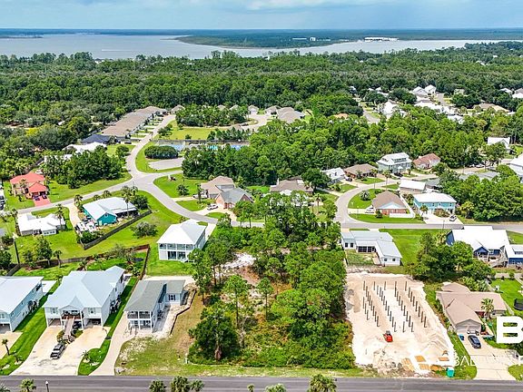 4th image of 26239 Saint Lucia Dr