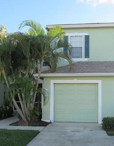 3647 Pine Oak Cir #107 Photo 1
