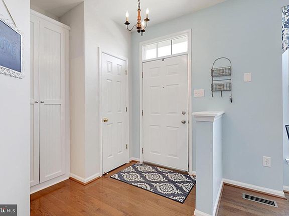 2nd image of 421 Amelanchier Ct