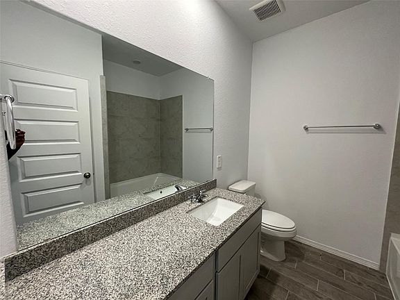 5th image of 9669 Caney Trails Rd