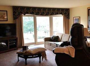 89 Drummers Ln, Wayne, PA 19087