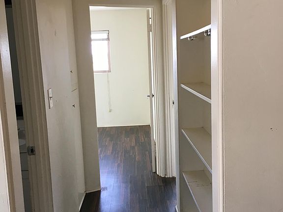 5th image of 3337 Herman Ave APT 7