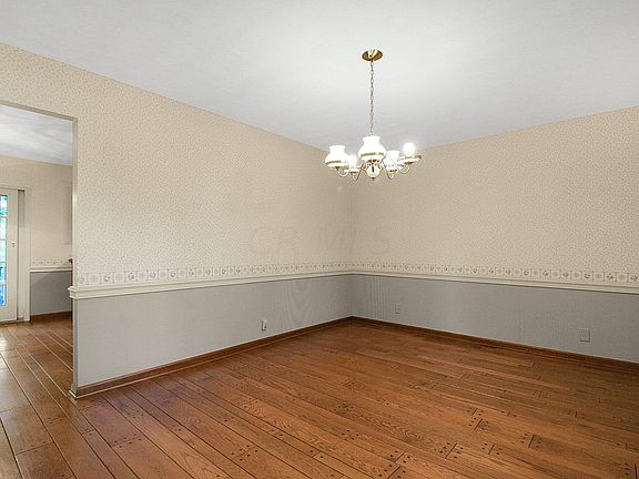 3rd image of 1827 Aspen Ct