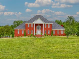 2025 Grandview Dr, Greenbrier, TN 37073