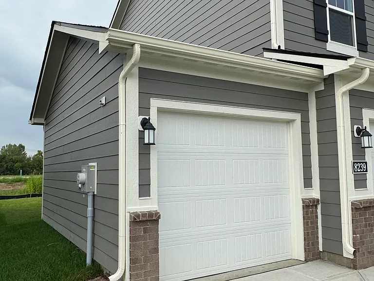 8239 Grand Appaloosa Way — Photo 3