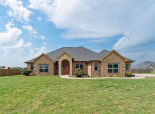 5424 NE Snowy Owl Rd, Elgin, OK 73538