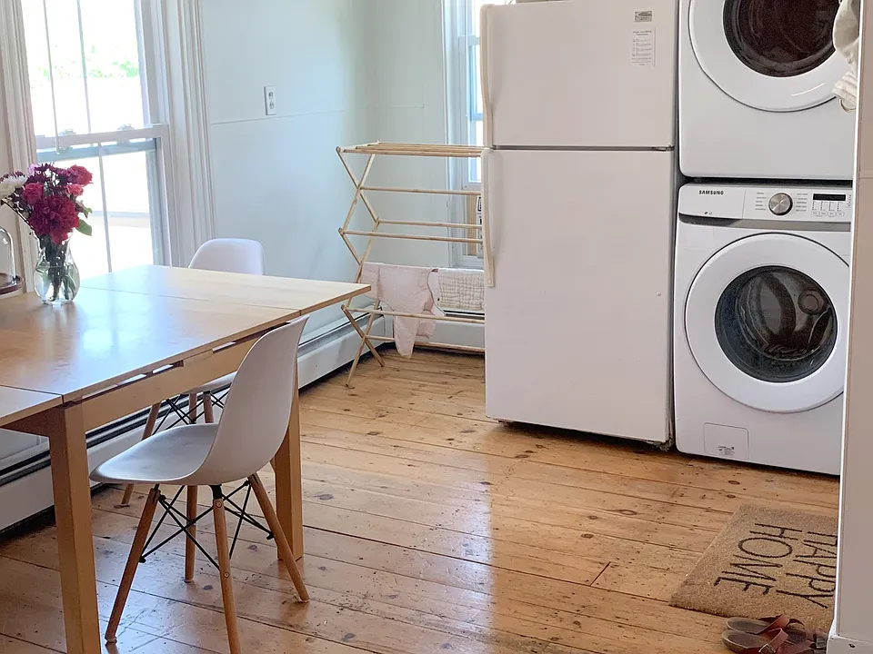 Kitchen with in-unit washer & dryer