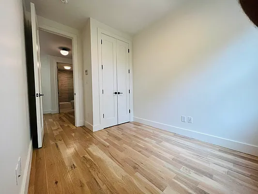 Rented by null | media 56