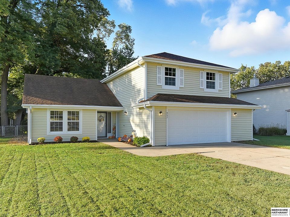 1st image of 907 Vannornam Pl