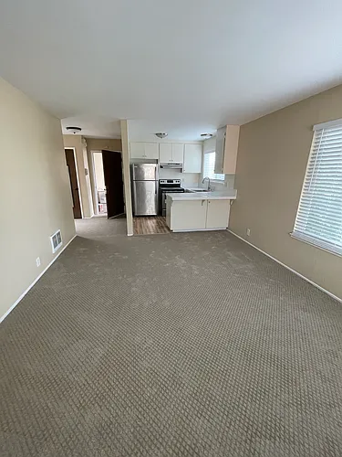 200 Byrne St #200 Photo 1