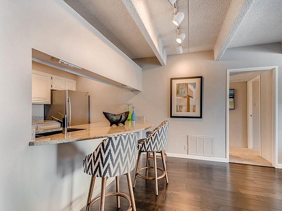 3rd image of 777 N Washington St APT 404