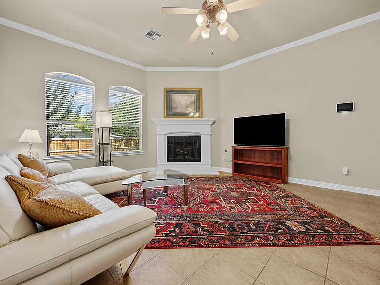 110 Chalk Draw Ct — Photo 6