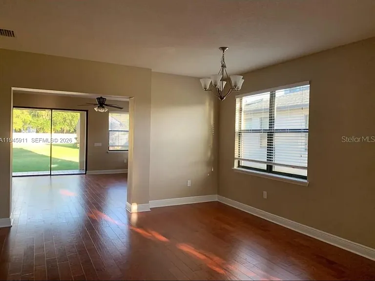 11016 Tahiti Isle Ln — Photo 16
