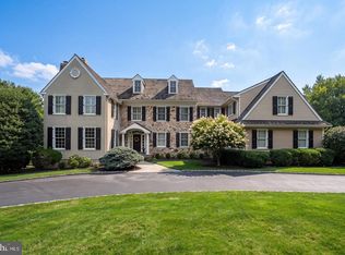 16 Harrison Dr, Newtown Square, PA 19073