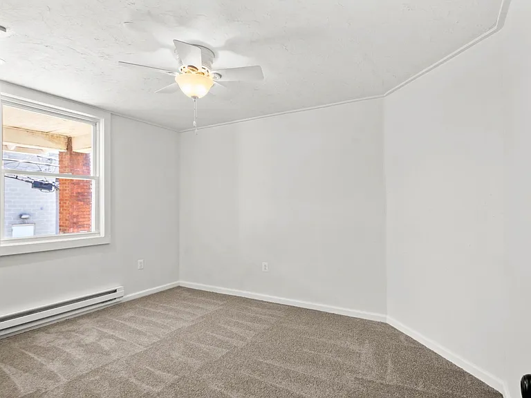 1605 Westmont Avenue — Photo 10