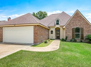 302 Begnaud Dr, Lafayette, LA 70501