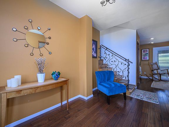 4th image of W11057 Thistledown Dr