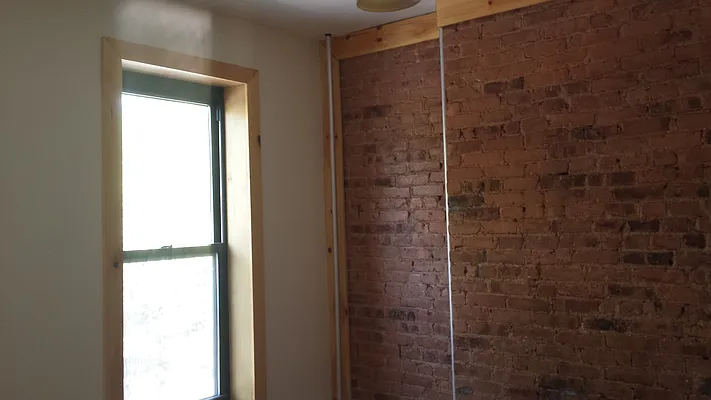 Rented by Nooklyn NYC LLC | media 31