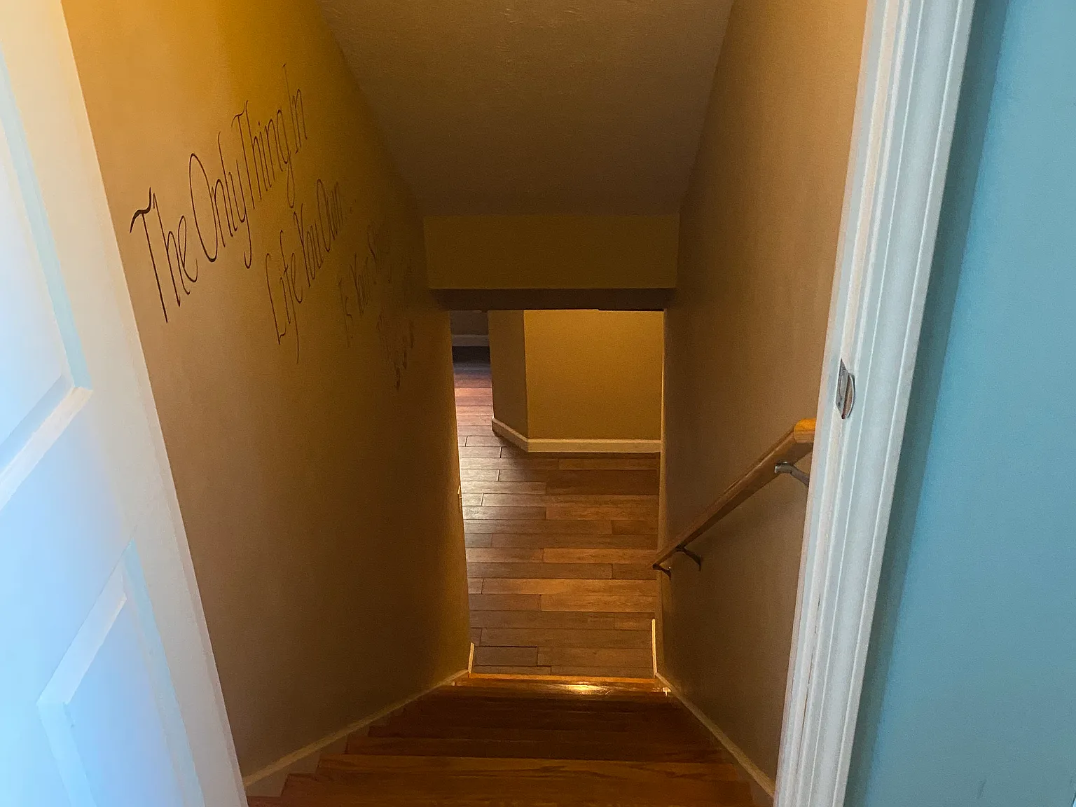 5 bed, 3.5 bath, 4500 sqft, $1,500 — Photo 2