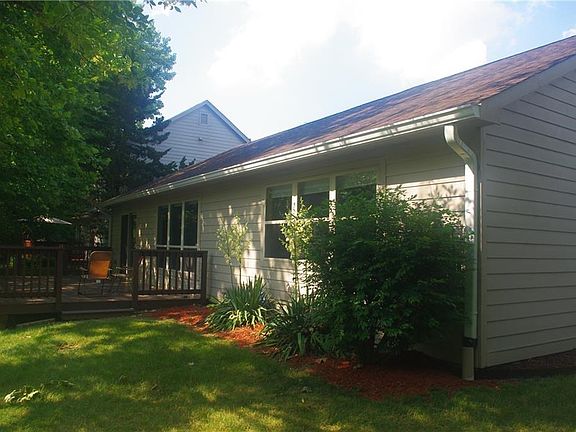 5th image of 5700 Crystal Bay Dr W