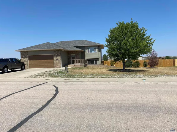 14826 Creekside Dr, Box Elder, SD 57719