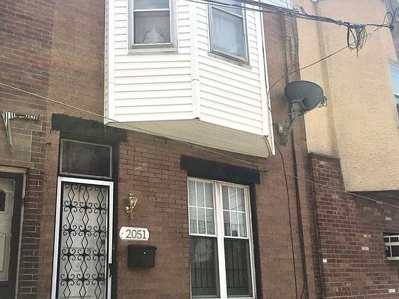 2nd image of 2051 S Garnet St