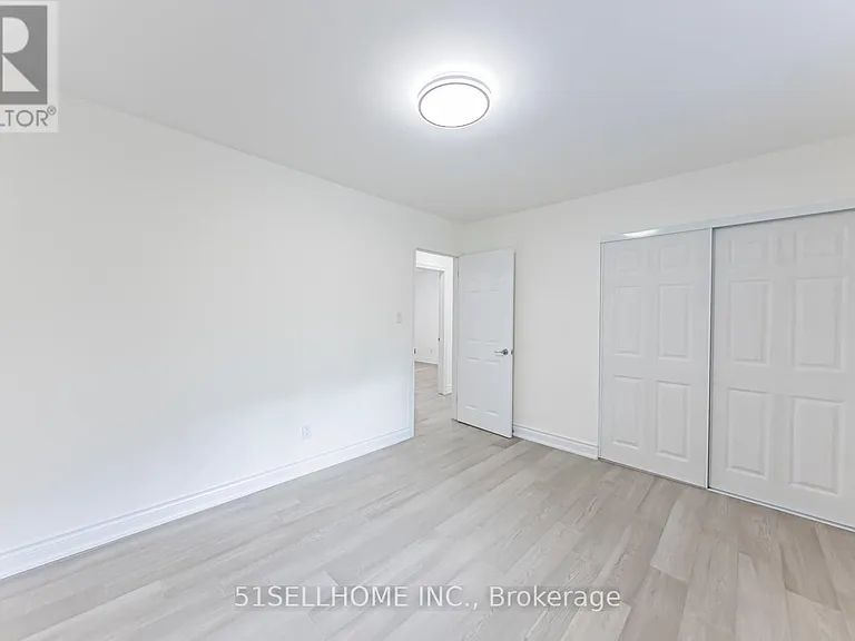 1253 Kensington Park Rd — Photo 7