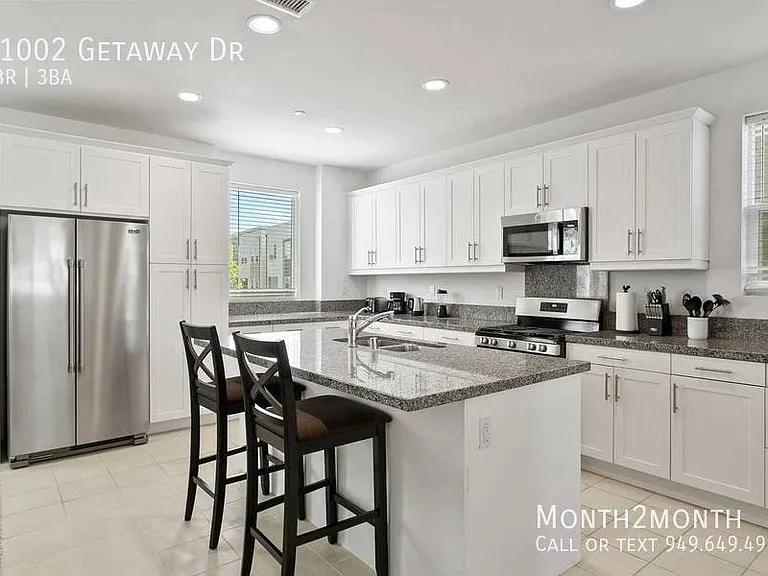 11002 Getaway Dr — Photo 9