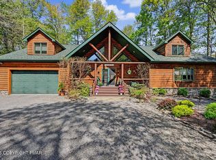 2123 Camp Owaissa Ct, Pocono Pines, PA 18350