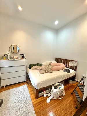 Rented by Corcoran | media 10