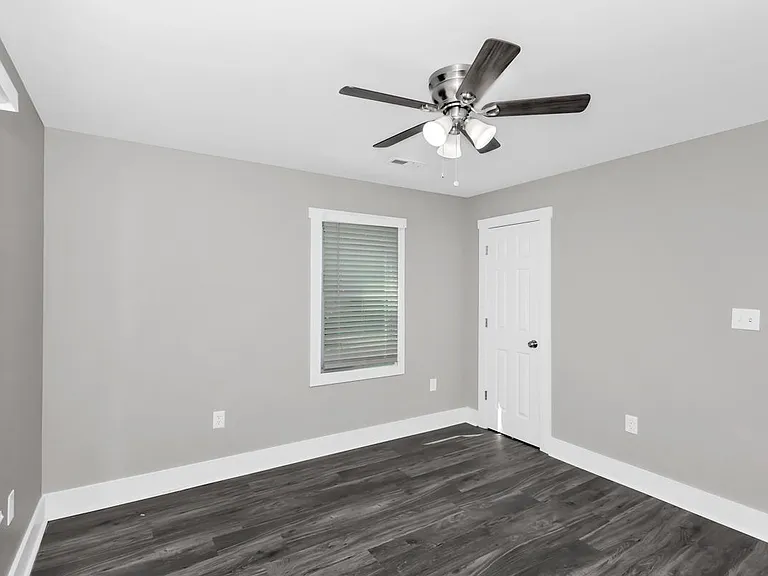 908 Fairway Dr NW — Photo 15