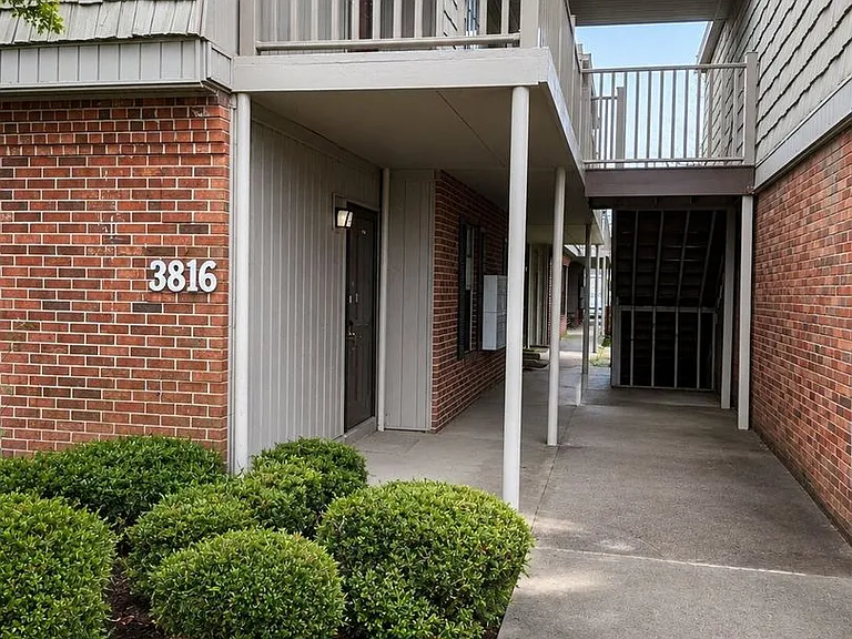 3816 Country Club Rd #C — Photo 1