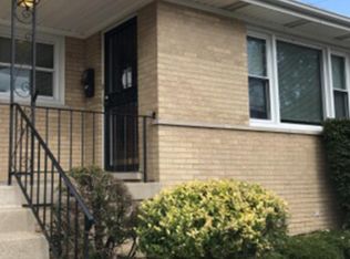 525 Yates Ave, Calumet City, IL