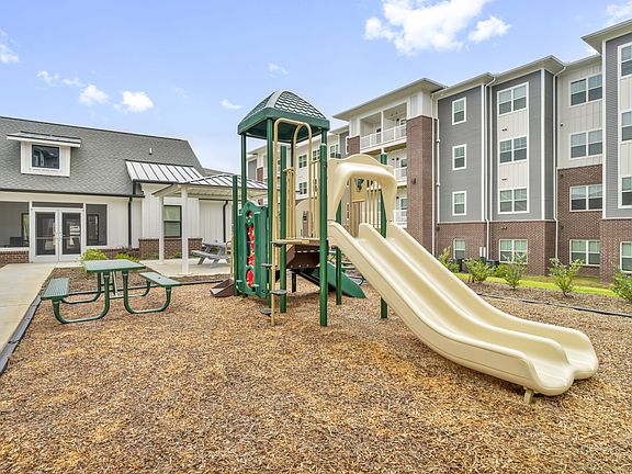 5th image of 7224 Forest Point Blvd #1302