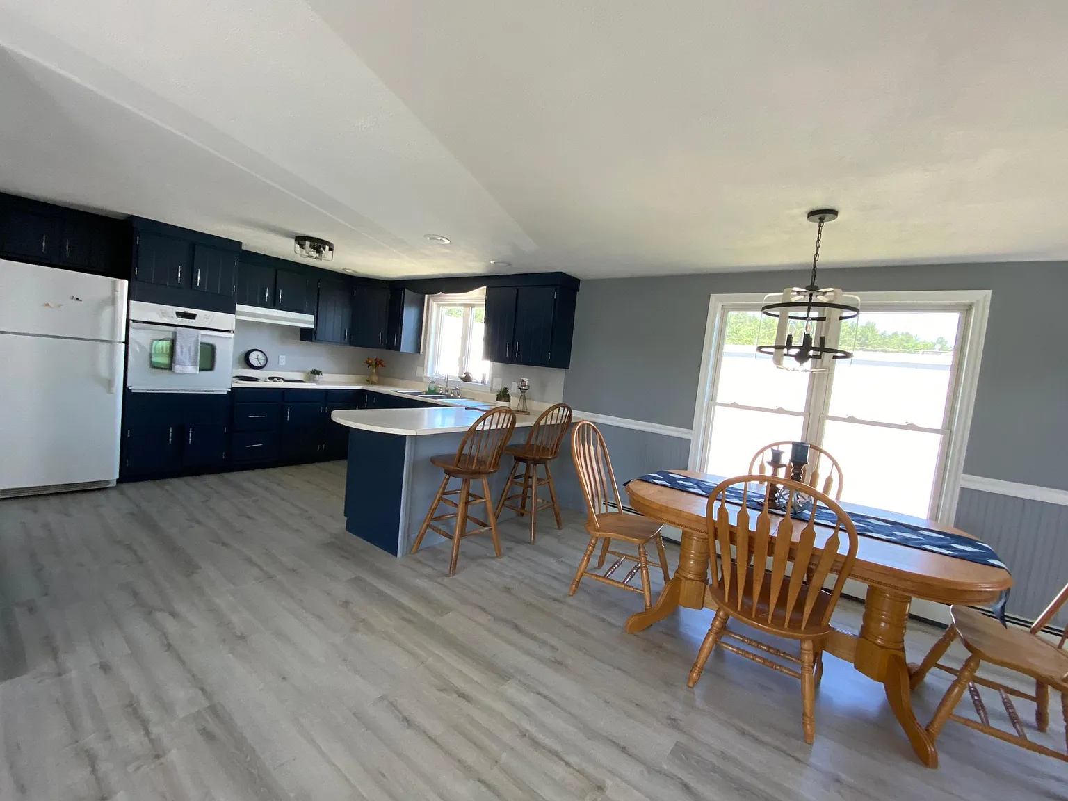 81 W Gray Rd — Photo 4