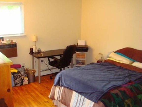 5th image of 18 William St