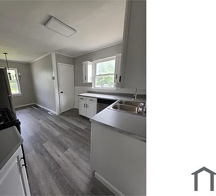 6800 Stratford Ave — Photo 5