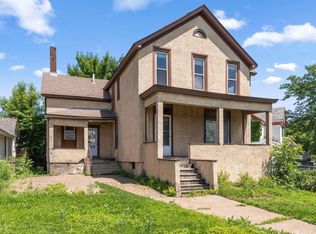 275 Cliff St, Saint Paul, MN 55102