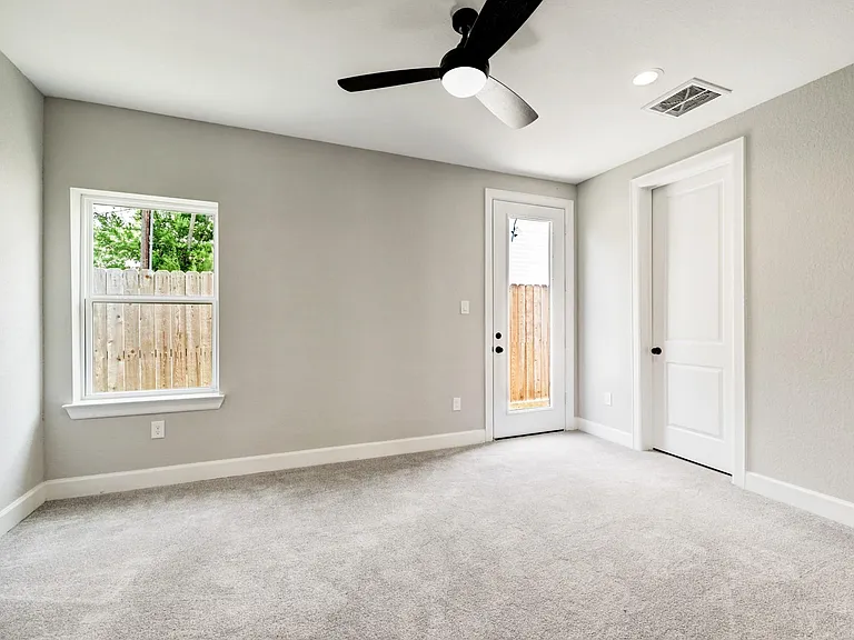 2205 Rain Melody Ln — Photo 3