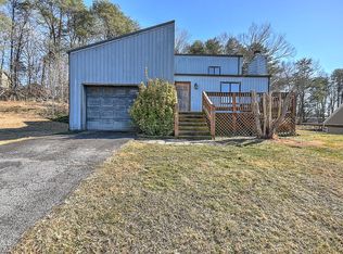 211 Sunny Hill Ct, Fall Branch, TN 37656