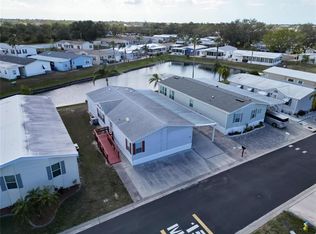 222 N Saint George Cir, Apollo Beach, FL 33572