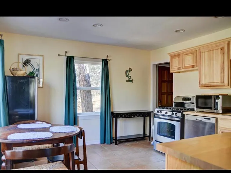 1473 W Granite Rd — Photo 5