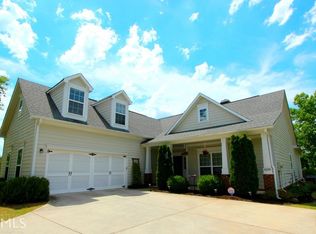 4190 Lake View Run Dr, Suwanee, GA 30024