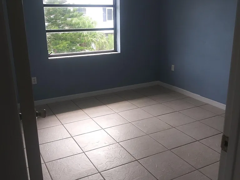 35 Arthur Ct — Photo 16