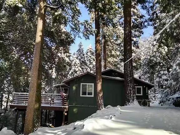 2nd image of 22136 Crestline Rd