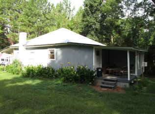 20981 Chesser Rd, Red Level, AL 36474