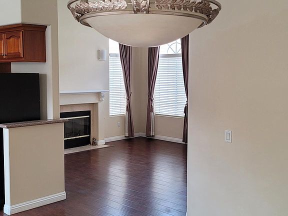 5th image of 5054 Sereno Dr Unit B