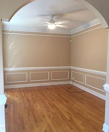 3rd image of 1616 Drayton Ct
