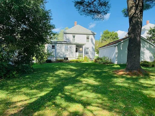 54 Boutelle Ave — Photo 2